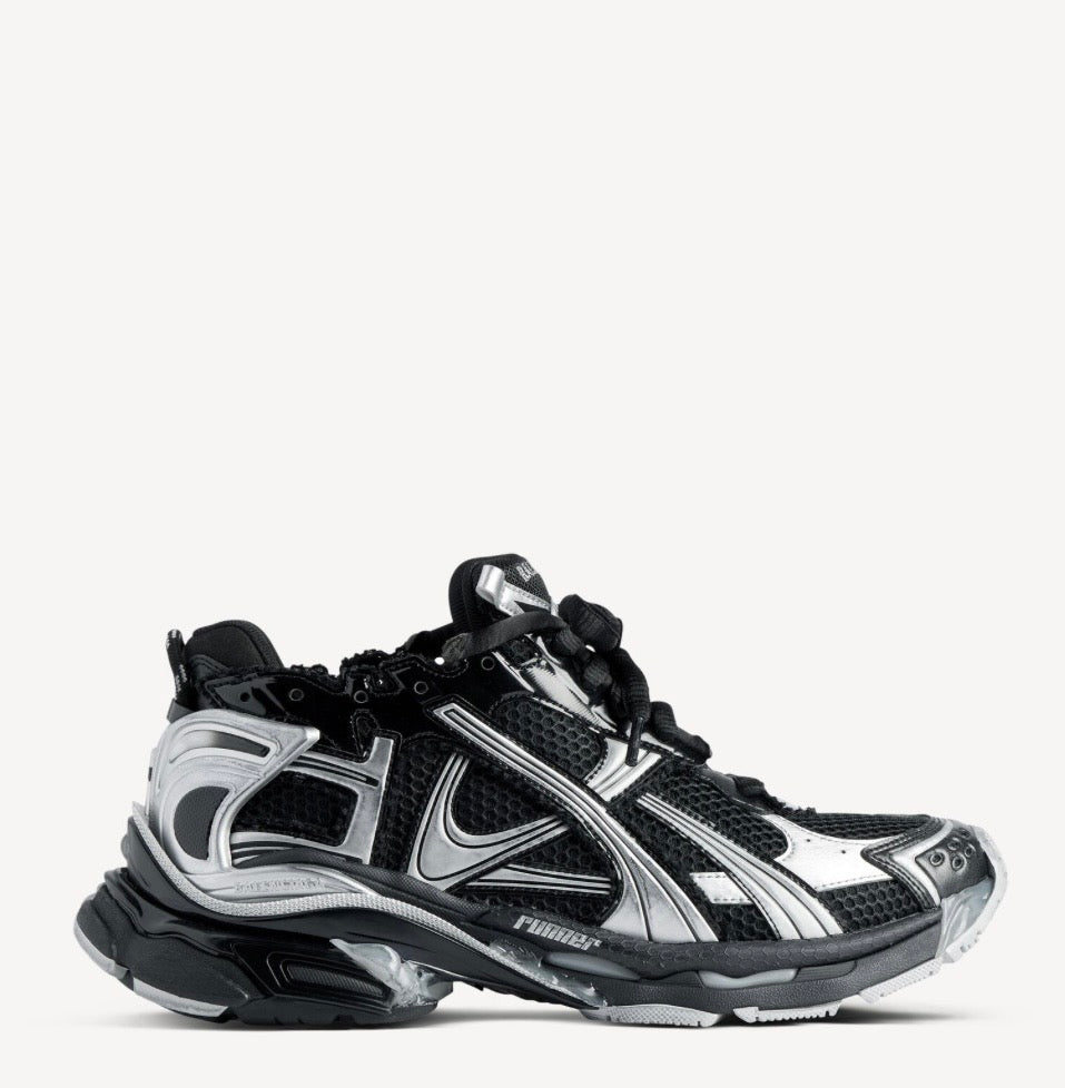 balenciaga runner